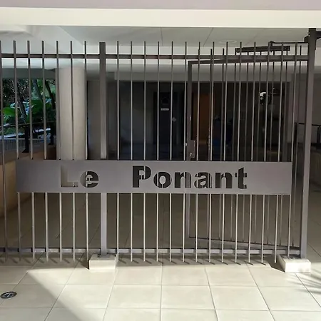 Centre Modern Terrasse Piscine Parking Cannes