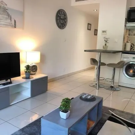 3 Etoiles Centre Moderne Terrasse Piscine Parking Lejlighed *